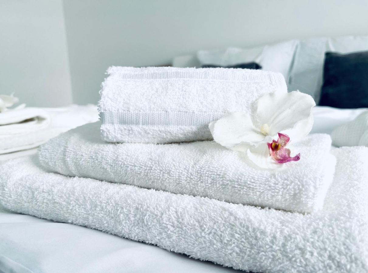 Luxe Apartments Ljutomer ภายนอก รูปภาพ
