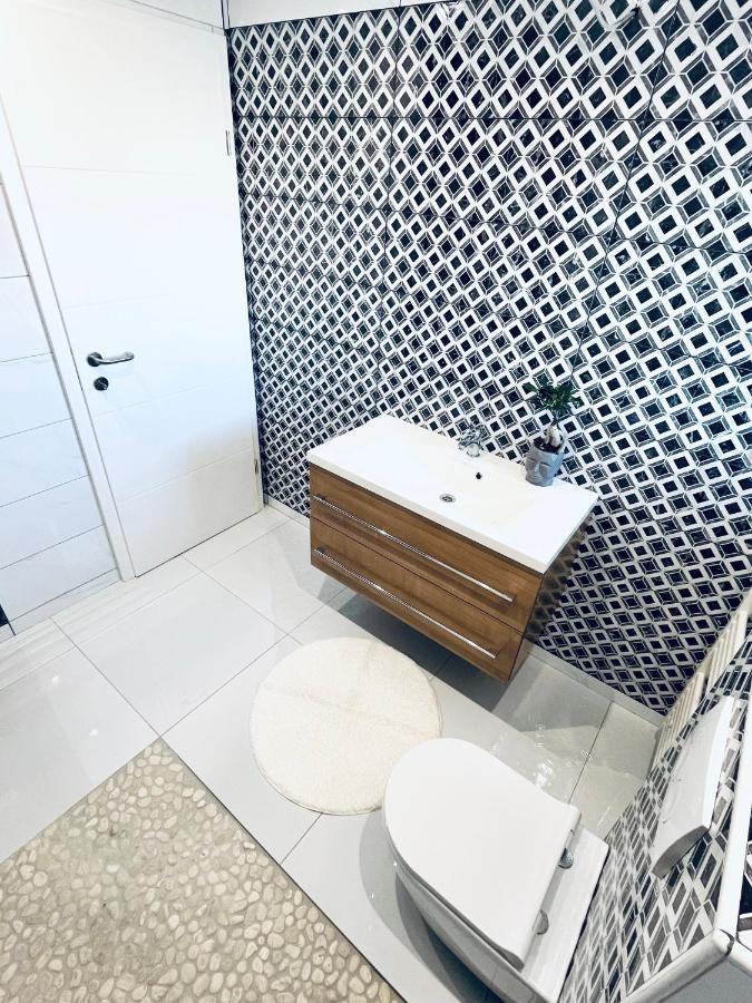 Luxe Apartments Ljutomer ภายนอก รูปภาพ